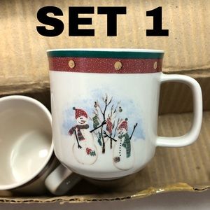 Royal Seasons Stoneware set 4 Coffee Mugs Cups Snowmen Christmas Stocking Set 1